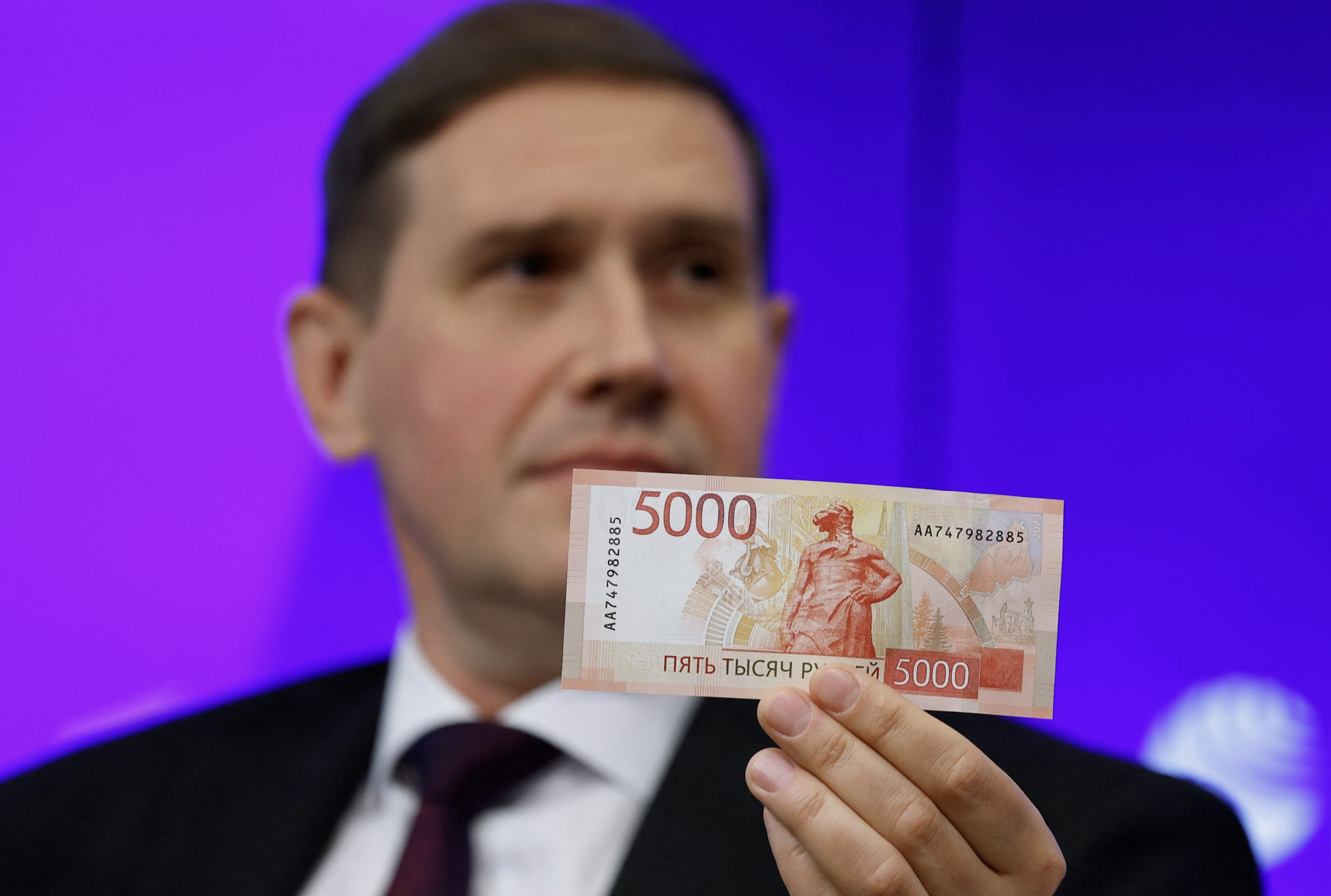 The Russian Wartime Economy